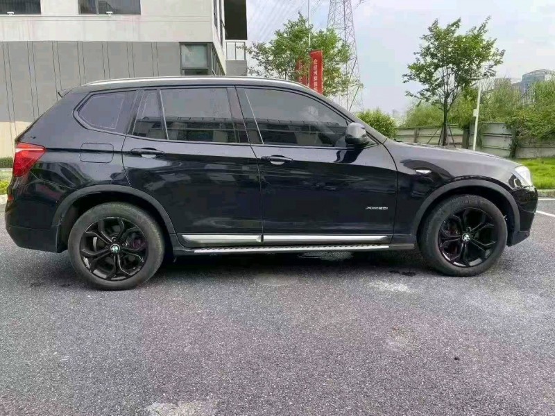 广州16年宝马X34