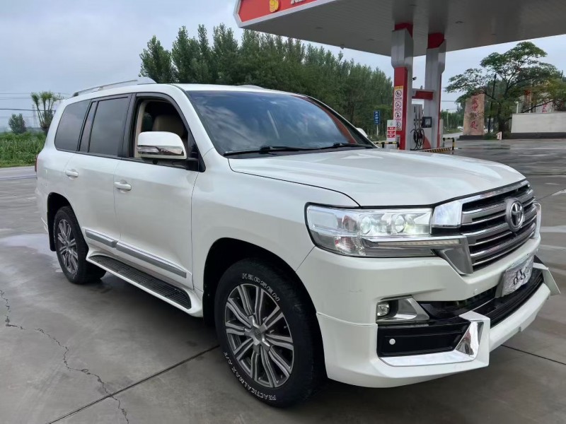 唐山19年丰田兰德酷路泽2