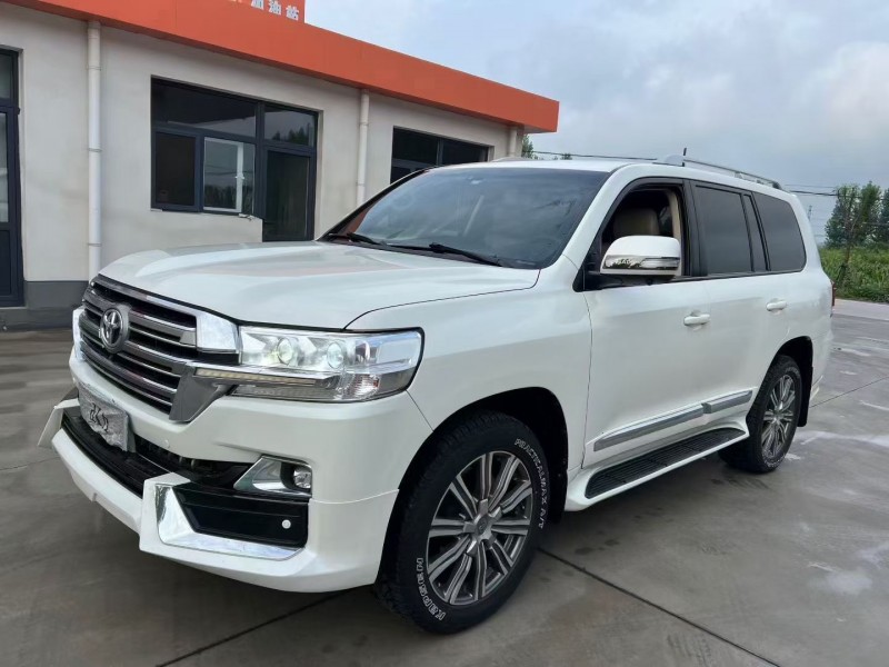 唐山19年丰田兰德酷路泽3