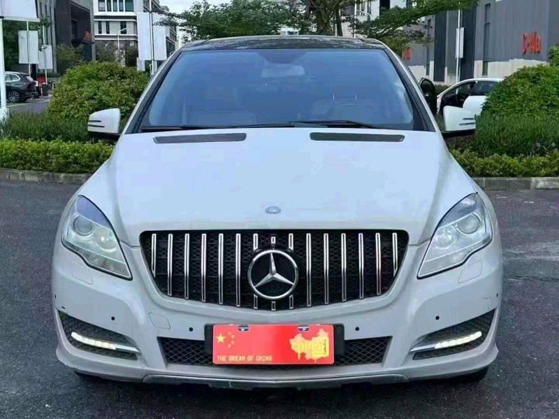 广州14年奔驰R1