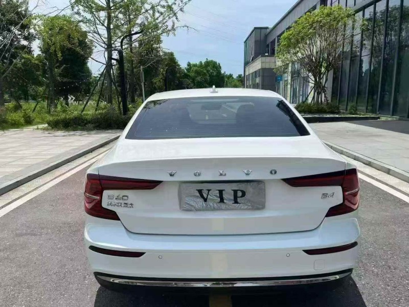 鹰潭23年沃尔沃S60L8