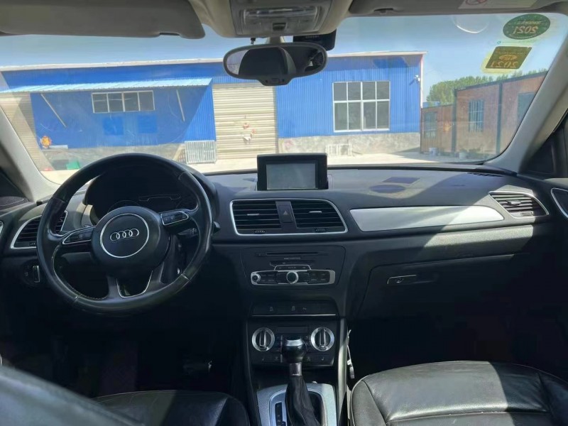 济宁15年奥迪Q36