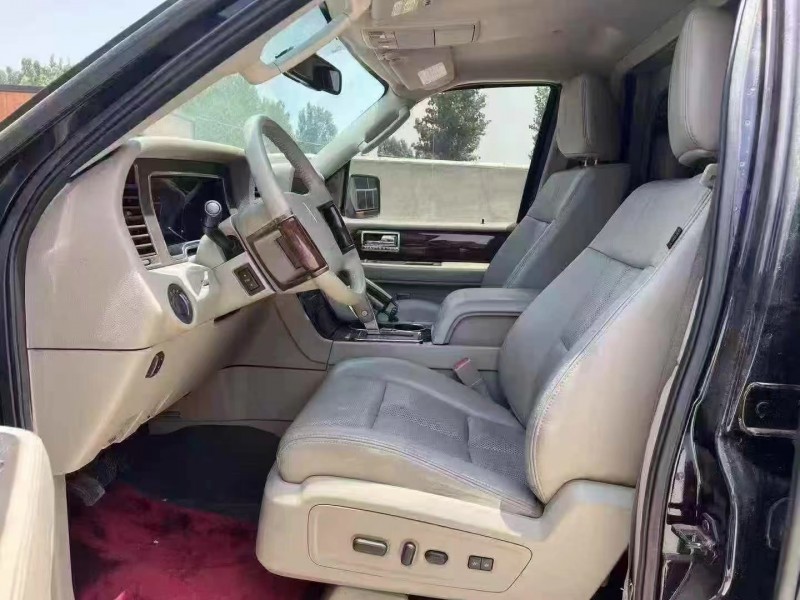 枣庄12年林肯领航员5