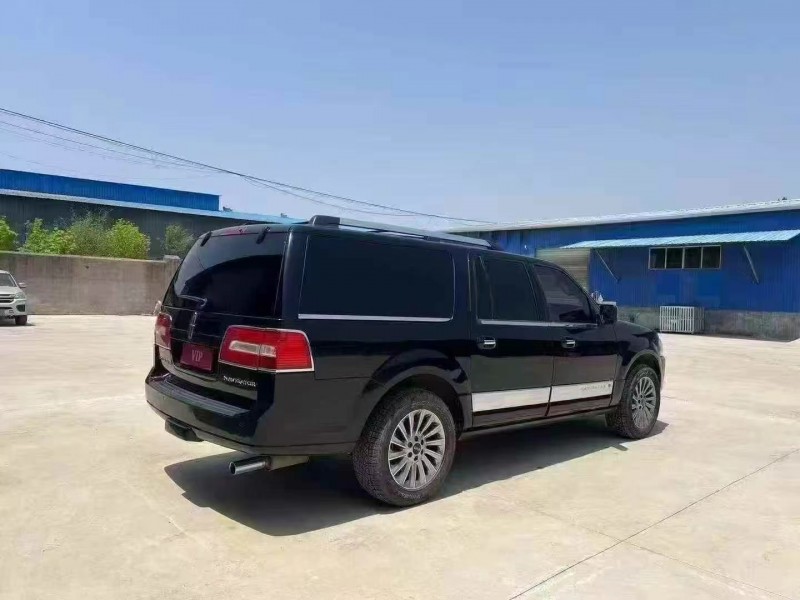 枣庄12年林肯领航员7