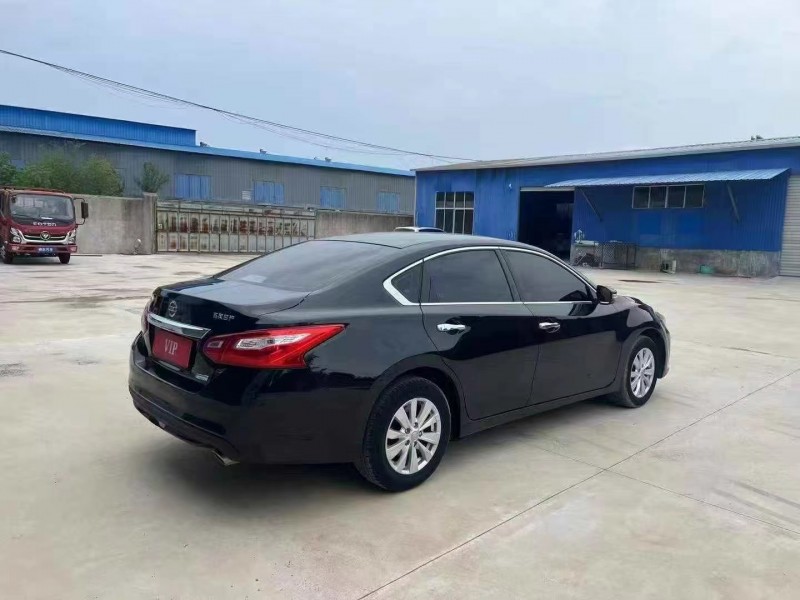 枣庄18年日产天籁8