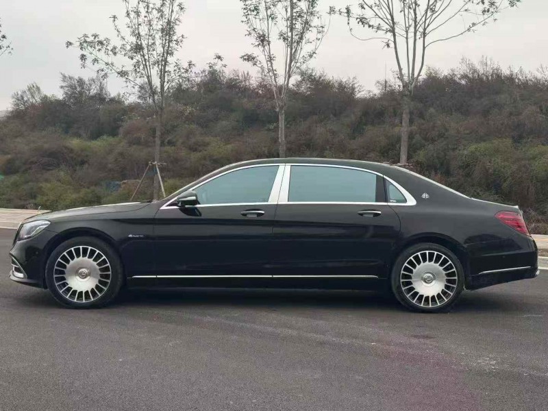 唐山17年奔驰迈巴赫S级6