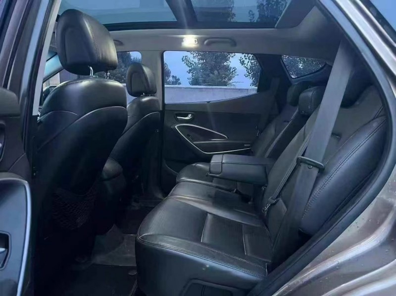 枣庄14年现代新胜达5