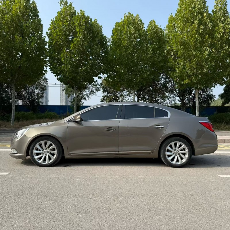 枣庄14年别克君越7