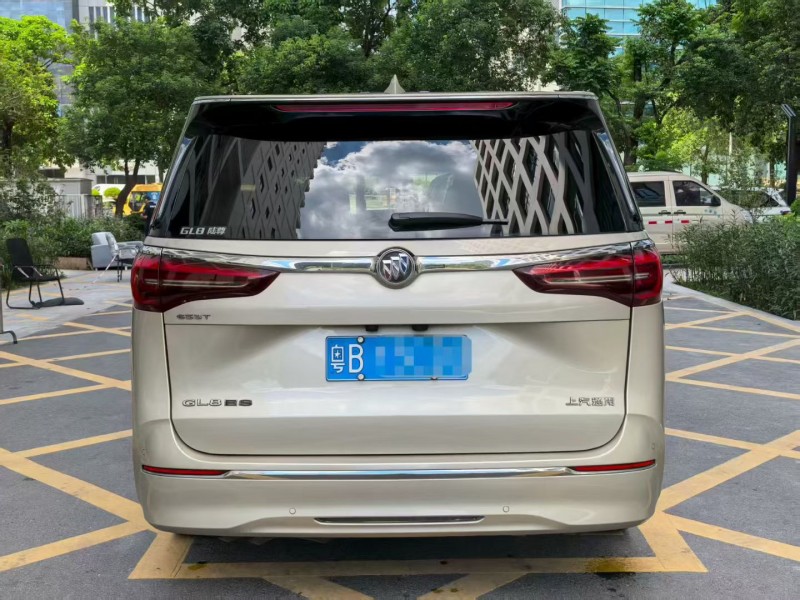 深圳21年别克GL88