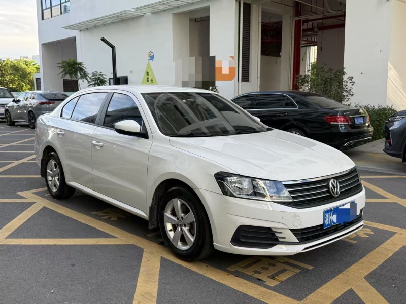 深圳21年大众朗逸2