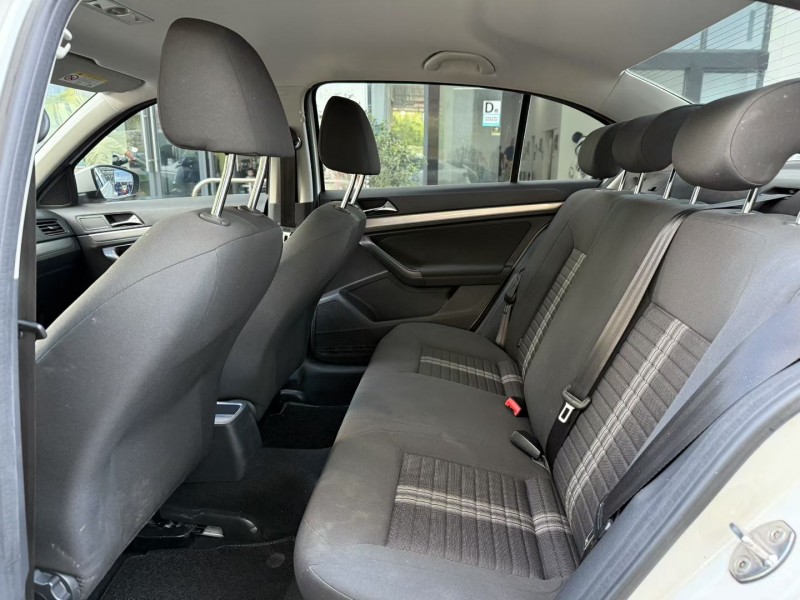 深圳21年大众朗逸5