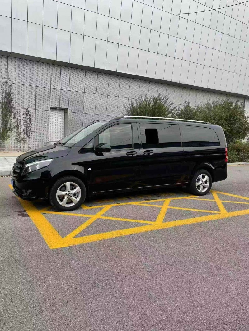 唐山19年奔驰威霆3