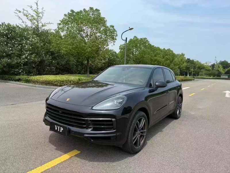 徐州19年保时捷卡宴2