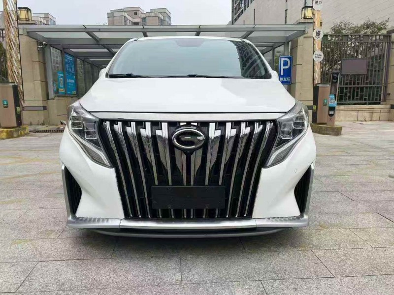 新余21年传祺M81