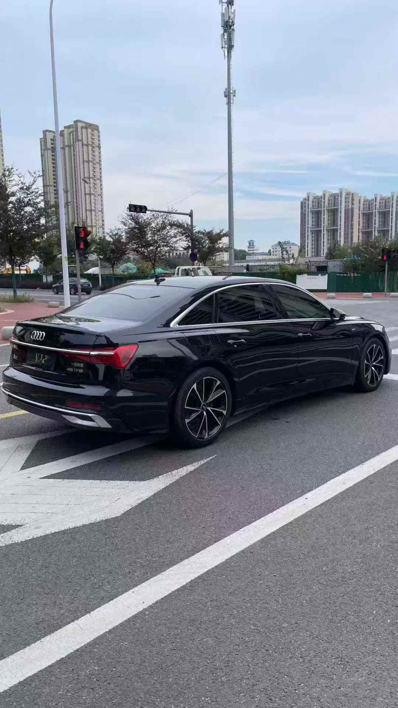 烟台19年奥迪A6L7