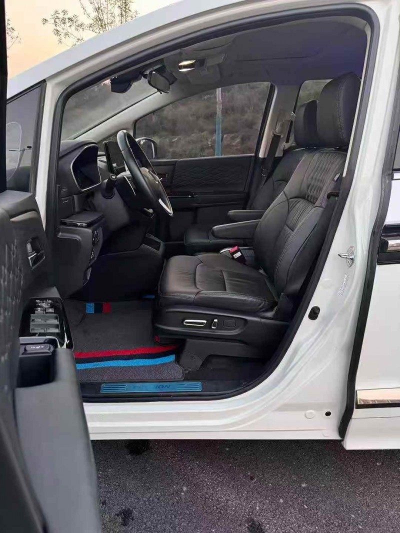 唐山23年本田艾力绅6