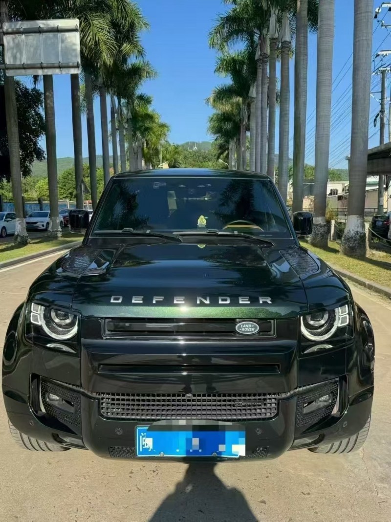东莞23年路虎卫士1