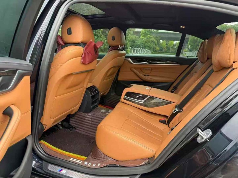 苏州20年宝马5系7