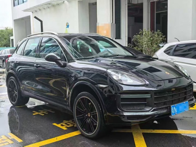 深圳15年保时捷卡宴2