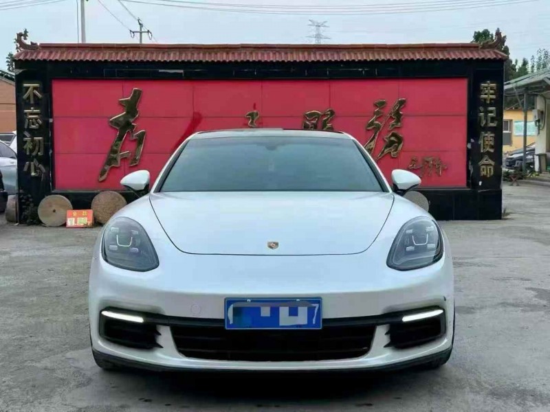 淄博18年保时捷帕拉梅拉1