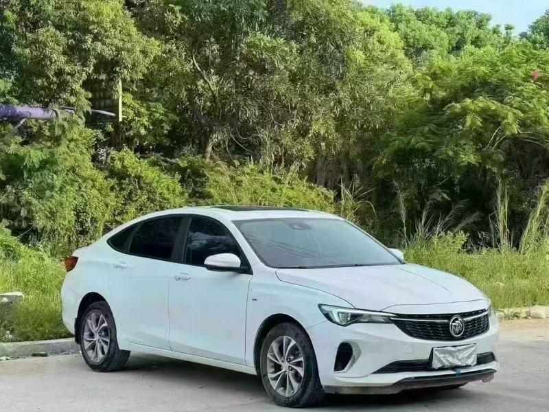 汕头22年别克威朗2