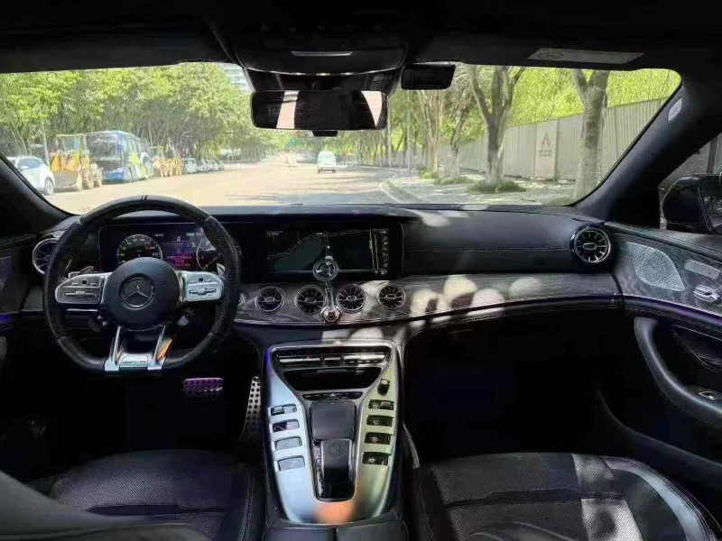 重庆20年奔驰AMG5