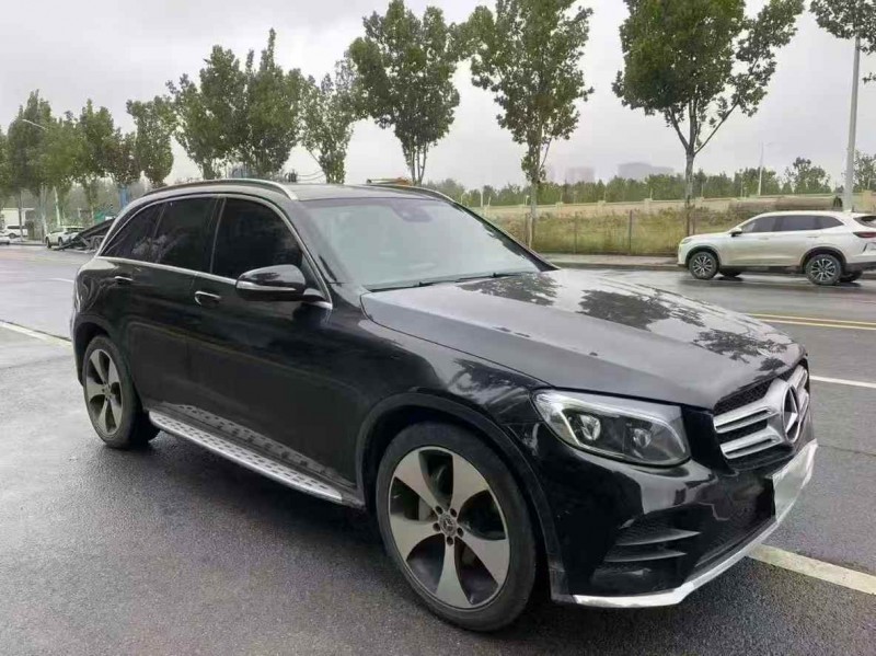 邯郸18年奔驰GLC2