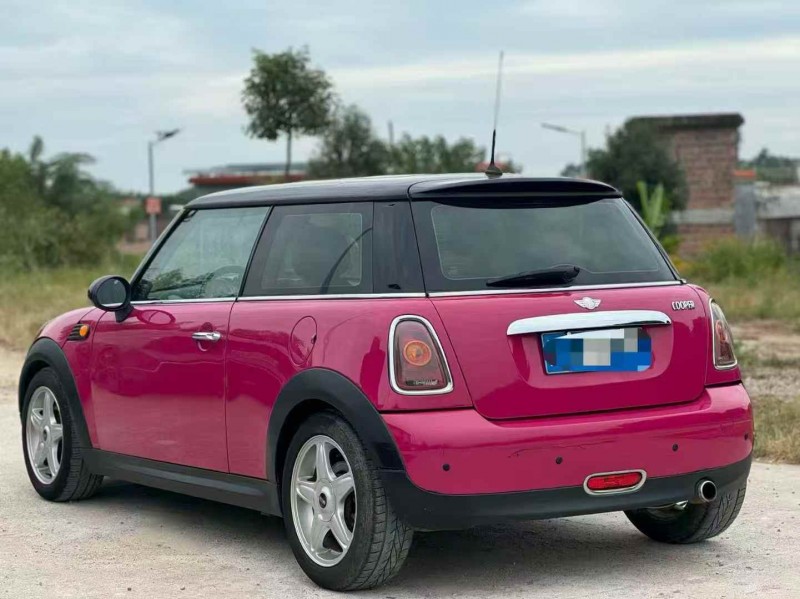 南宁07年MINICooper9