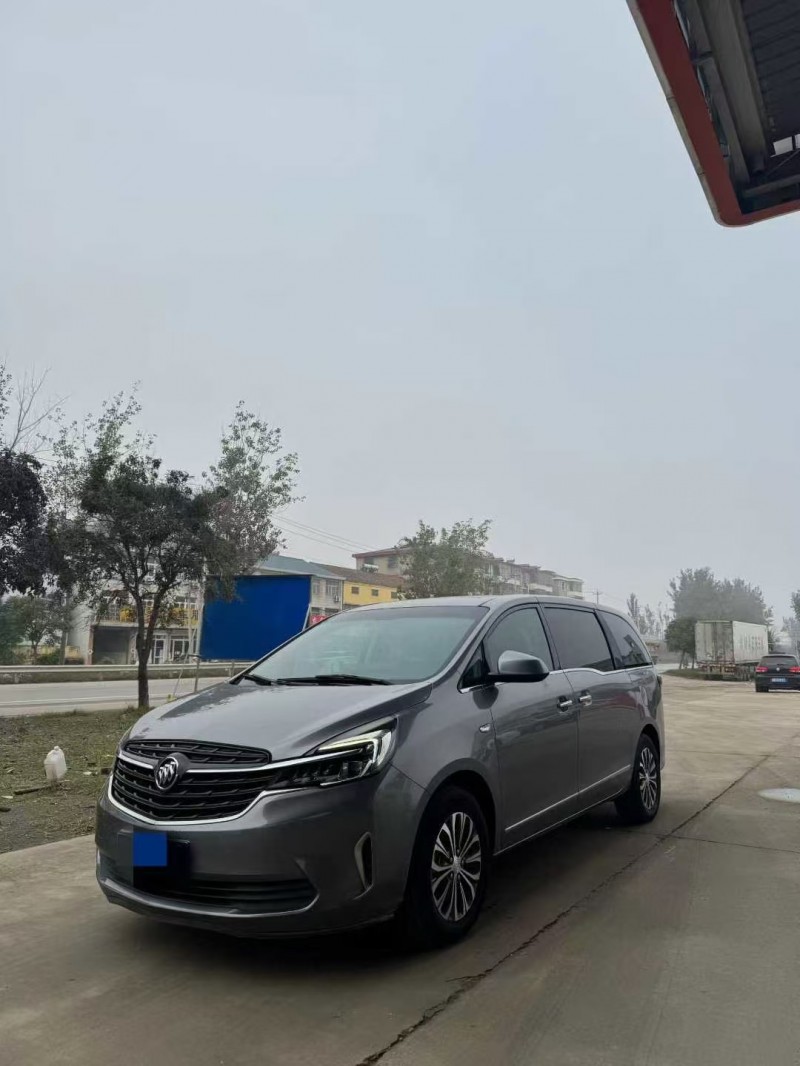 菏泽20年别克GL82