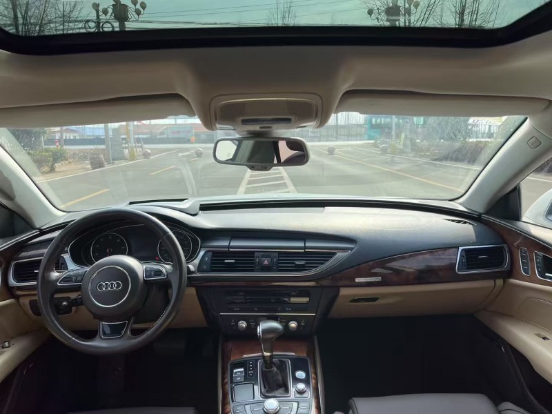 济宁14年奥迪A7L5