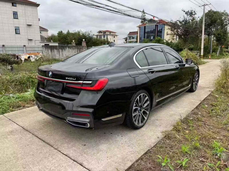 湖州19年宝马7系8