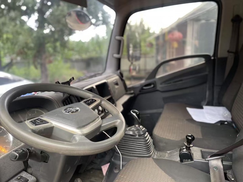 济宁21年解放解放卡车4