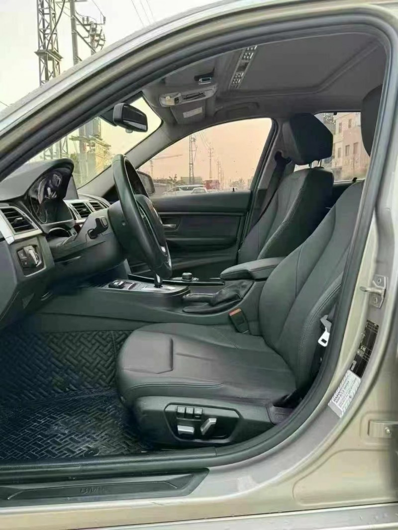 汕头17年宝马3系4