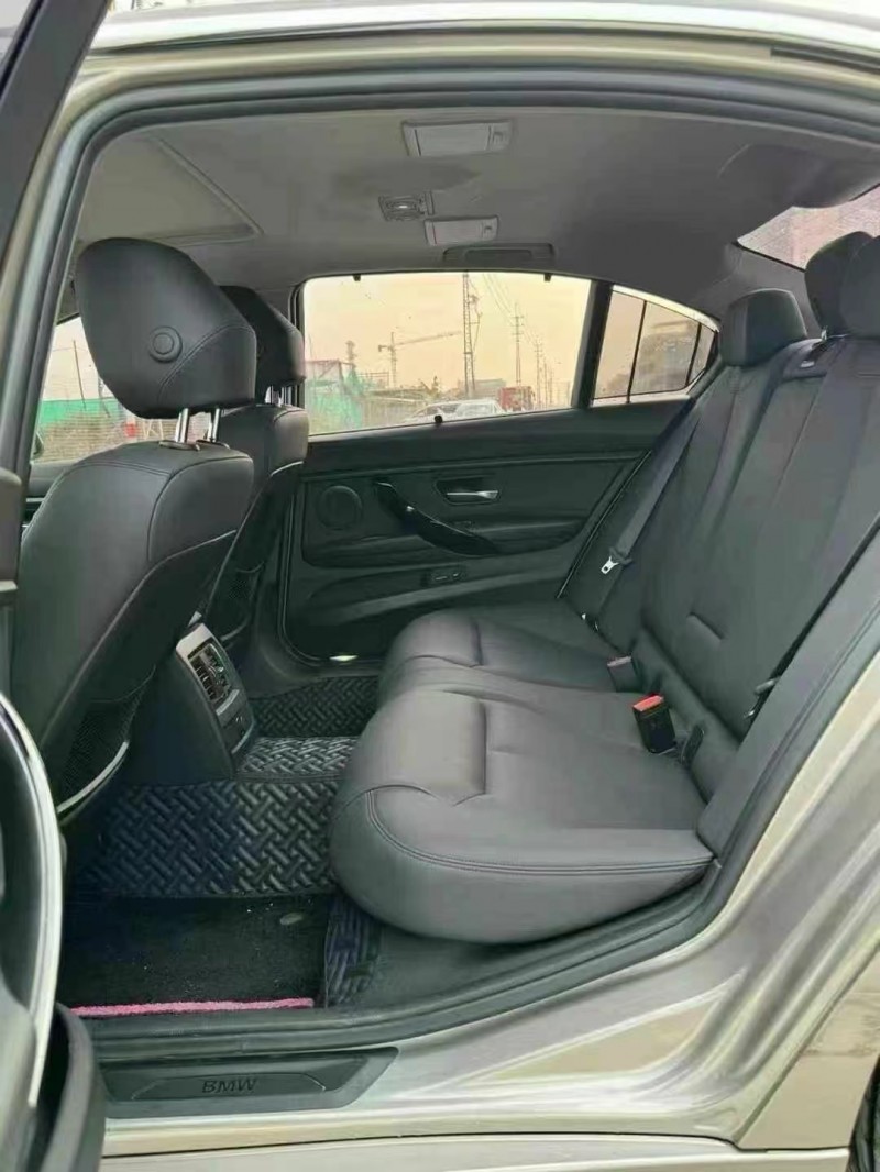 汕头17年宝马3系6
