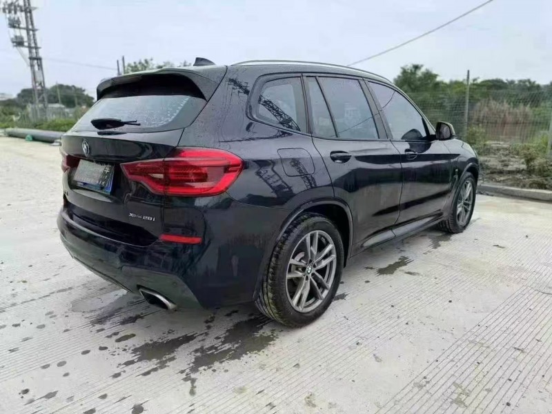 汕头19年宝马X37