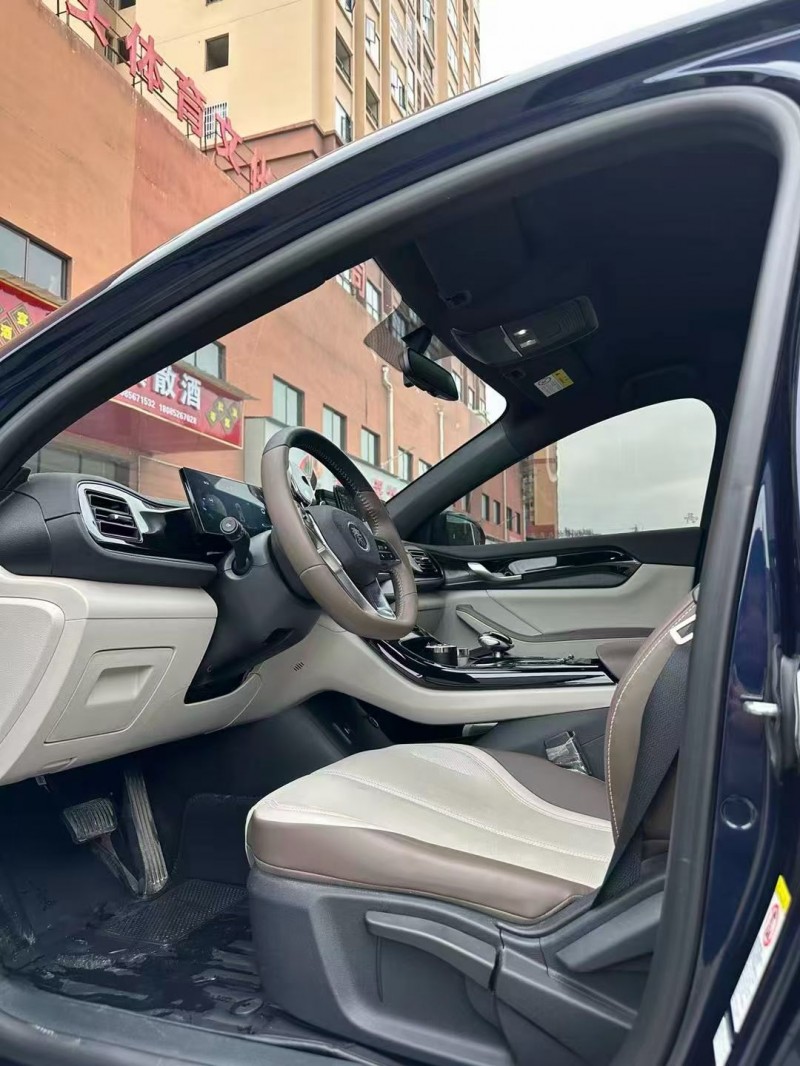 安顺24年比亚迪秦4