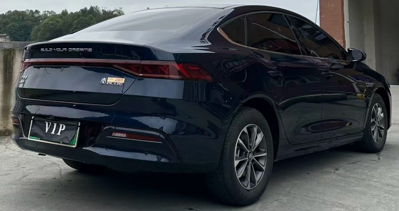 安顺24年比亚迪秦8