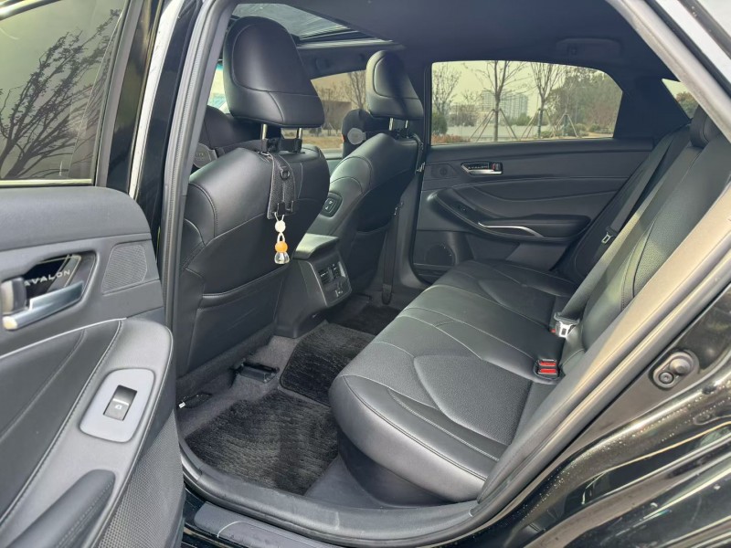 连云港24年丰田亚洲龙5