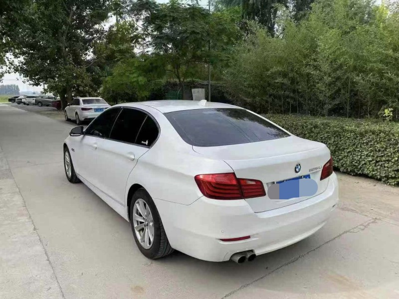 保定16年宝马5系8