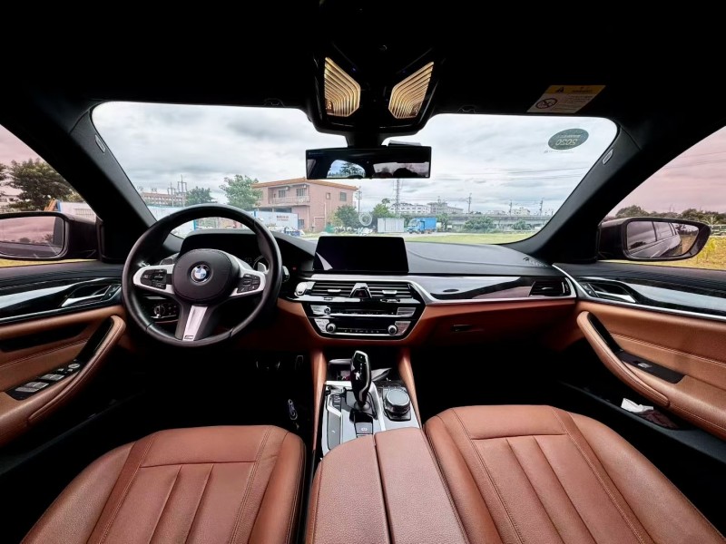 汕头19年宝马5系7