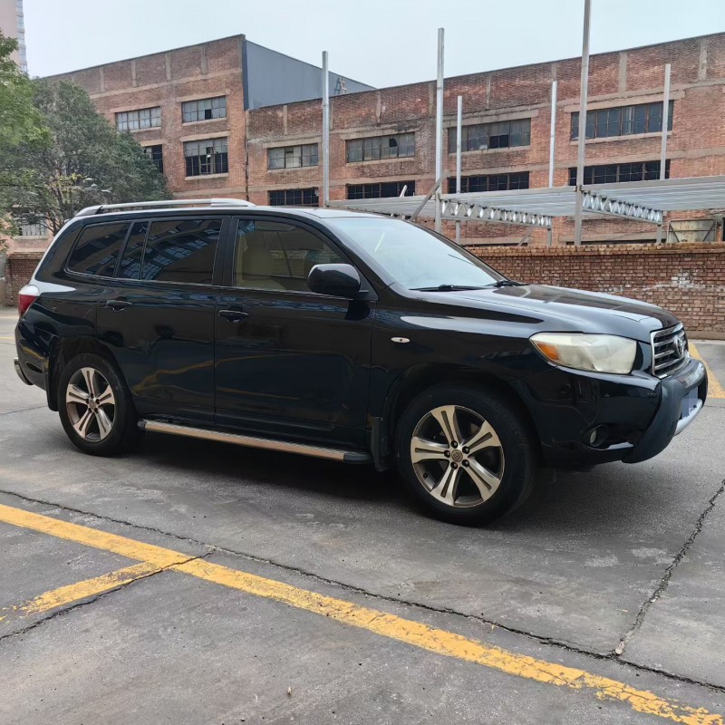 洛阳11年丰田汉兰达2