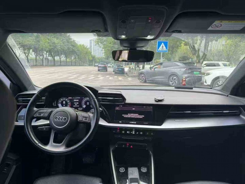 重庆23年奥迪A35