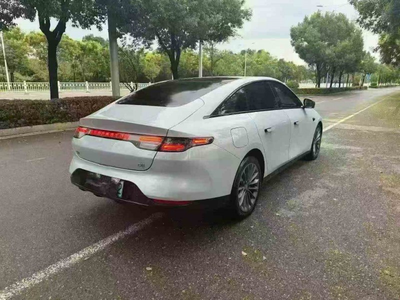 衡阳23年零跑汽车C019