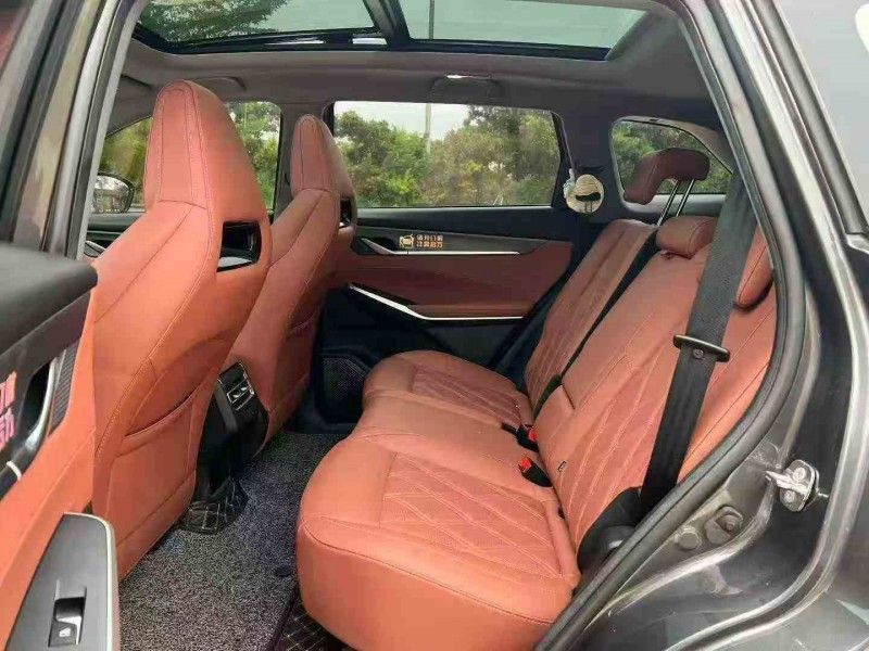 深圳23年长安汽车CS757