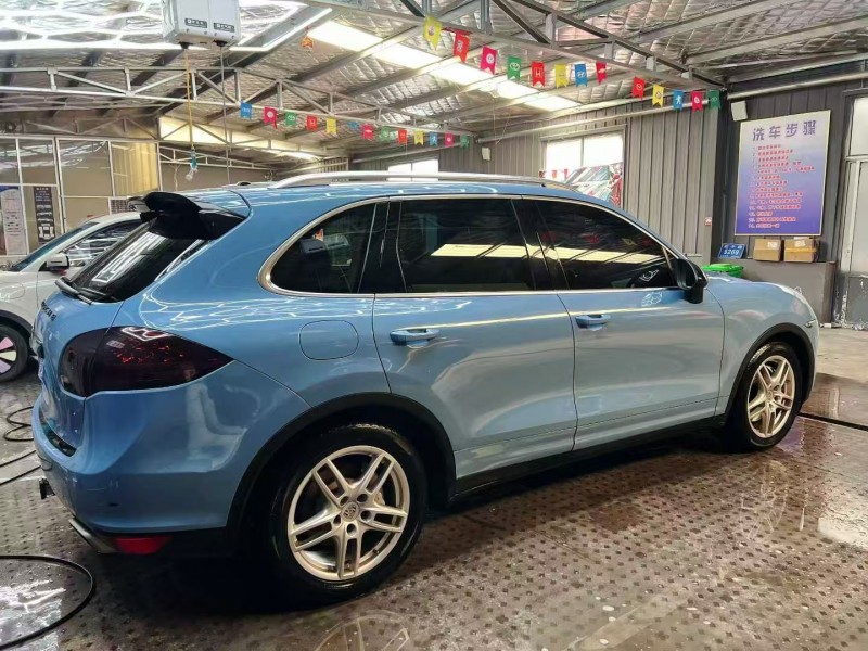 潍坊12年保时捷卡宴7