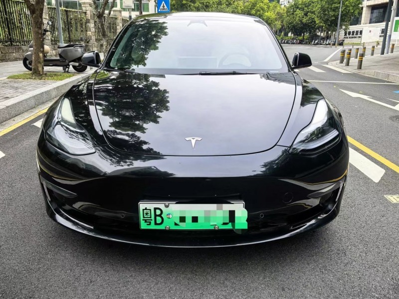深圳22年特斯拉MODEL 31