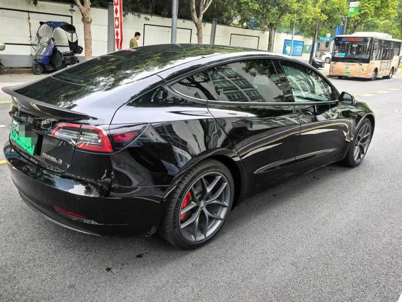 深圳22年特斯拉MODEL 37