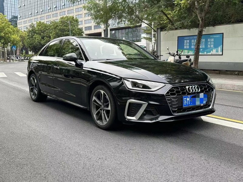 深圳21年奥迪A4L3