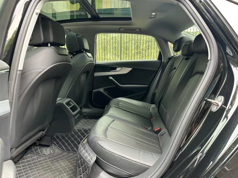 深圳21年奥迪A4L5