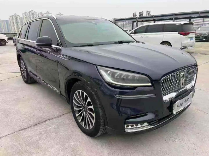 襄阳20年林肯飞行家3